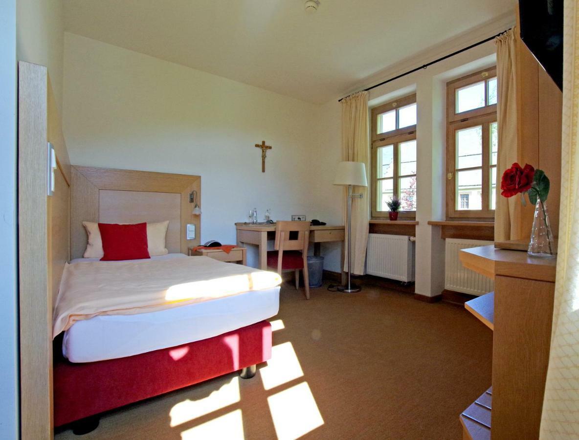 ホテルKlostergasthof Münnerstadt エクステリア 写真
