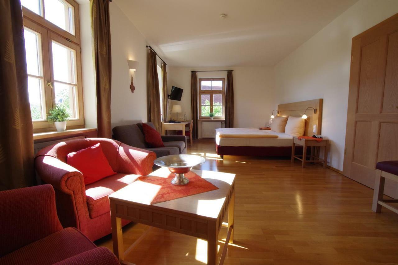 ホテルKlostergasthof Münnerstadt エクステリア 写真